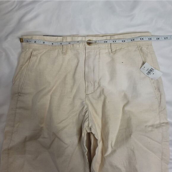 NEW Gap natural cream color linen blend  10" bermuda shorts 10 - Picture 9 of 11